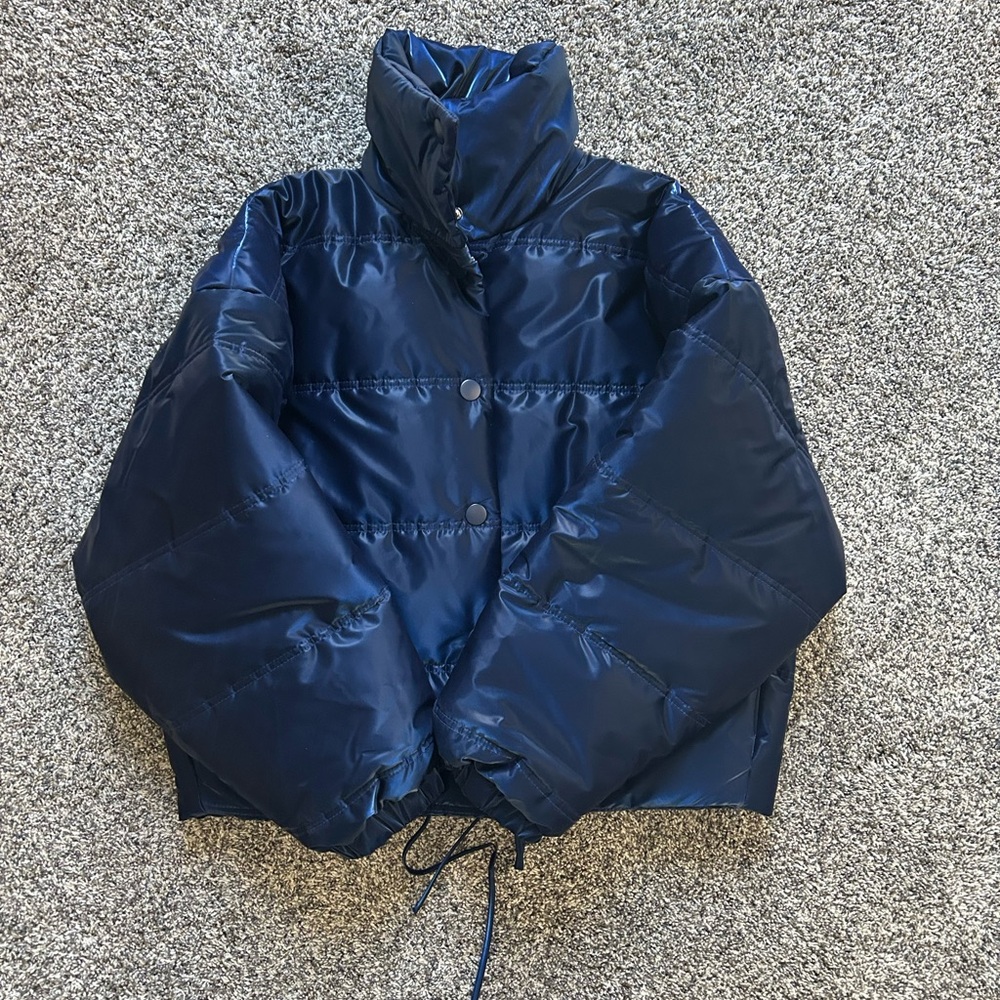 BLUE puffer jacket, perfect condition, worn once